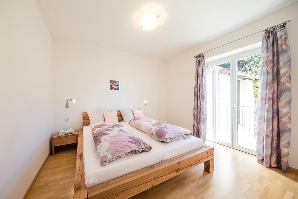 Haus Dorfblick Lägenhet Caldaro Exteriör bild